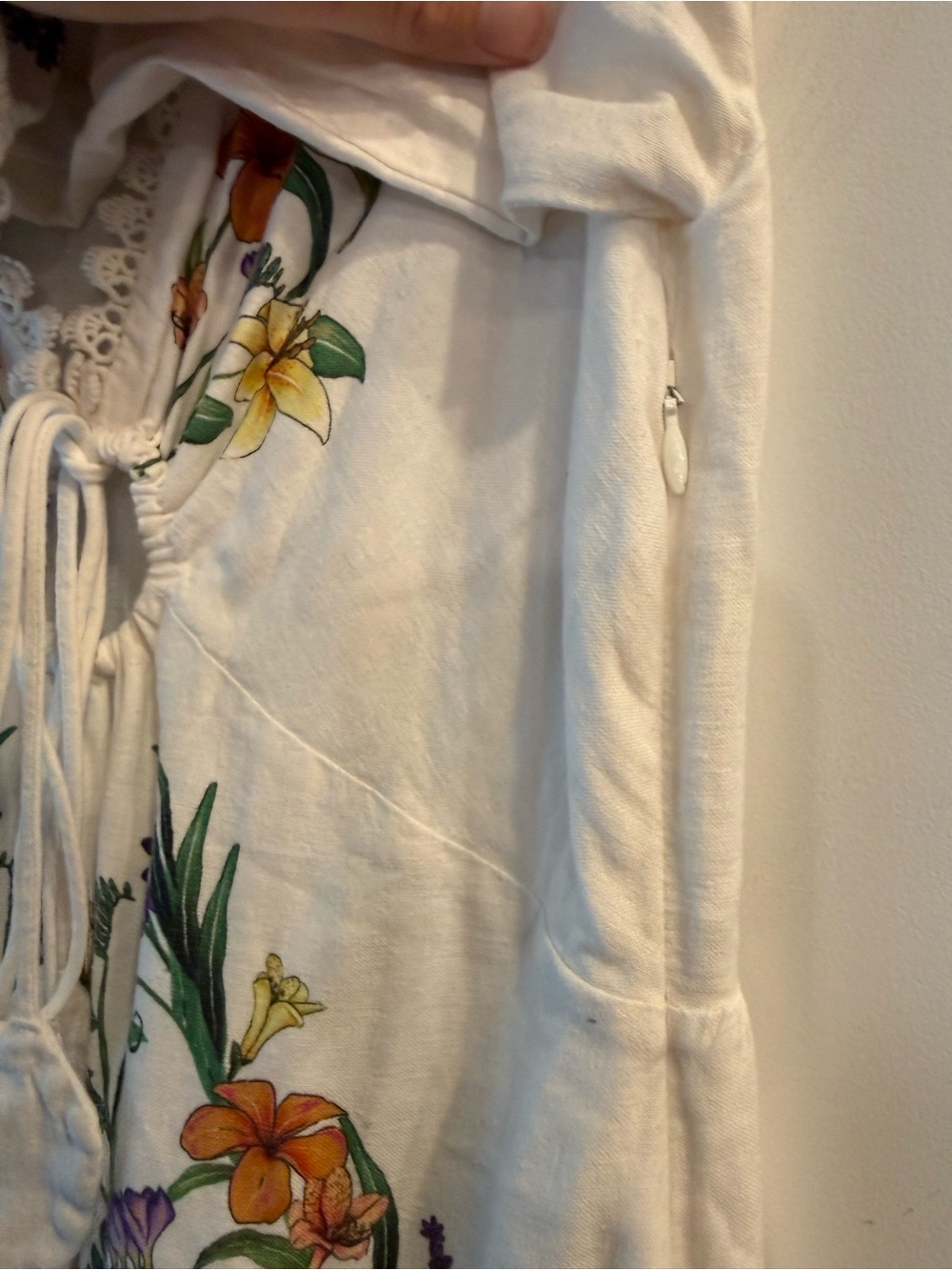 Farm Rio x Anthropologie Long-Sleeve Cutout
Maxi Dress - Picture 6 of 7